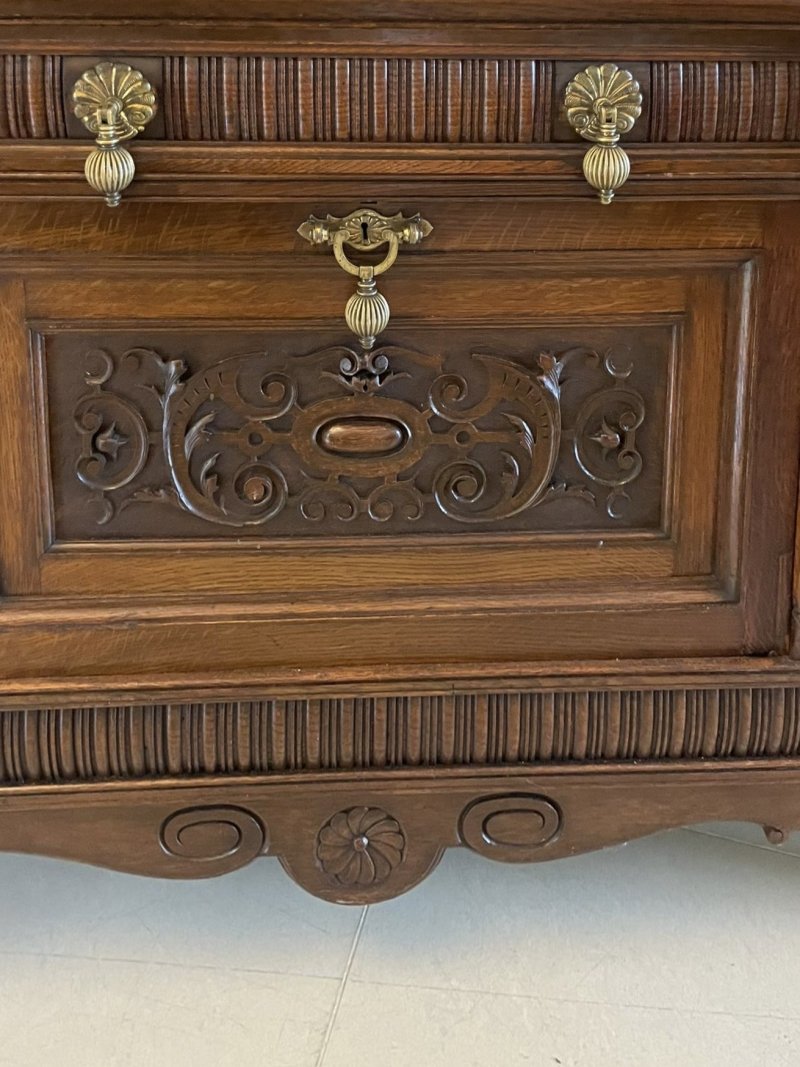 Outstanding Quality Antique Victorian Carved Oak Sideboard - Image 11